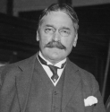 mihajlo_pupin_in_1916_cropped_from_a_larger_image